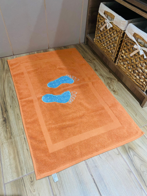 Alfombra de baño con patitas - Imagen 2