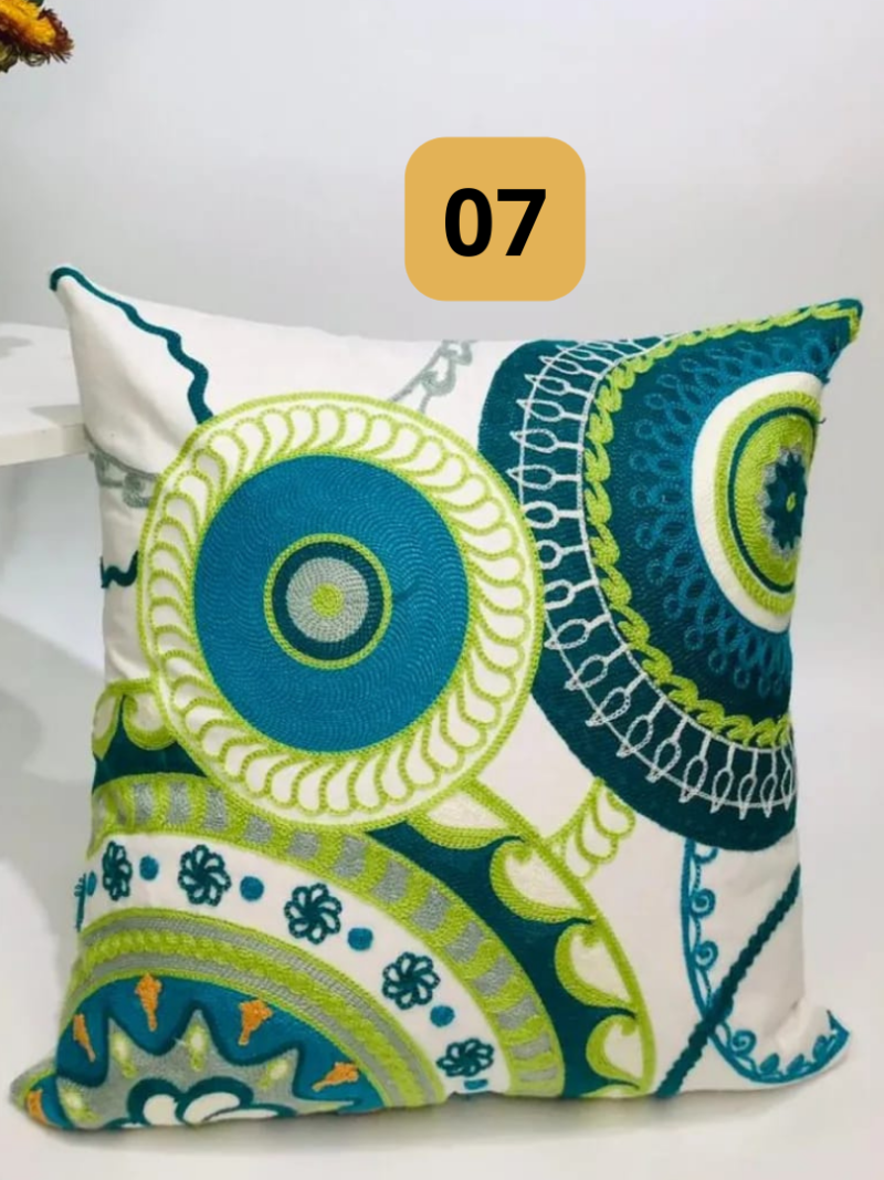 01-24.png Funda de cojines bordados Florencia