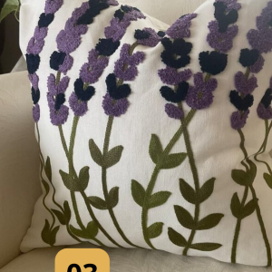 01-3.png Funda de cojines bordados Lucia