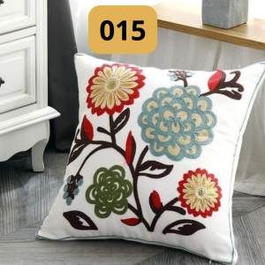 01-32.png Funda de cojines bordados Florencia