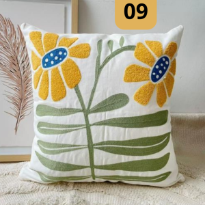 01-9.png Funda de cojines bordados Lucia