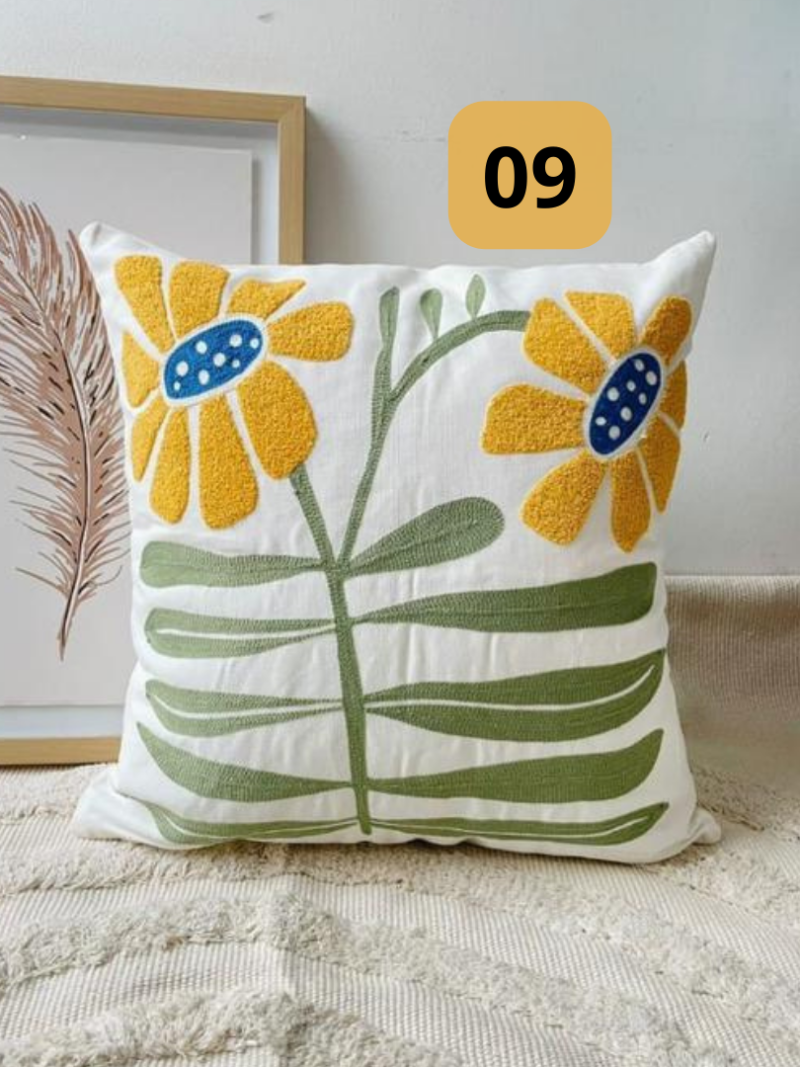 01-9.png Funda de cojines bordados Lucia