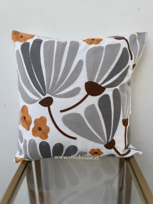 Funda bordada Bloomia