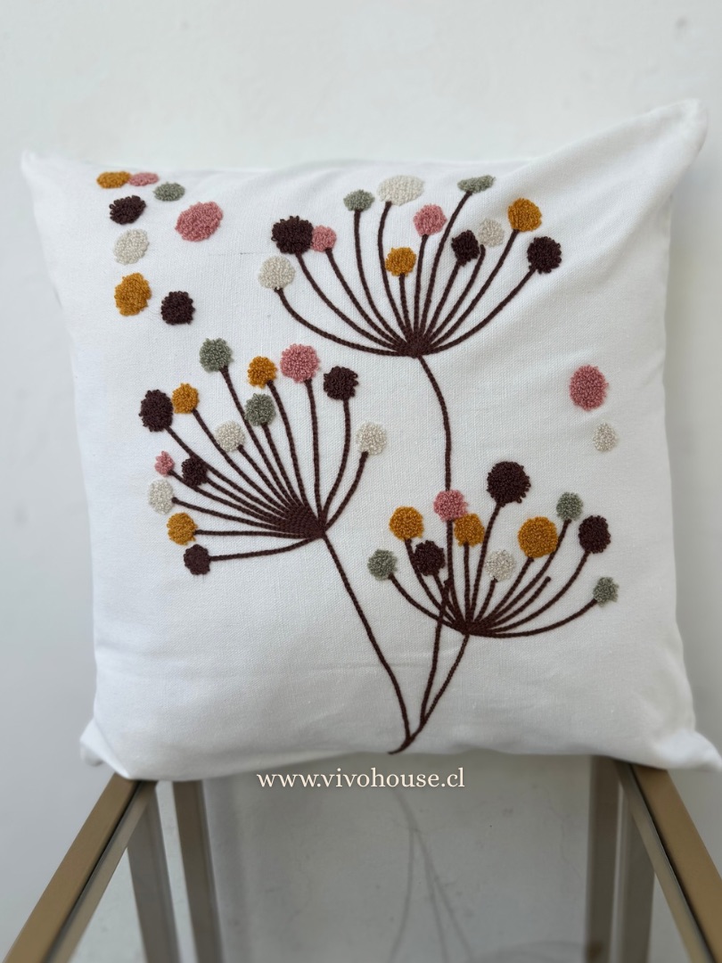 Funda bordada Amapola