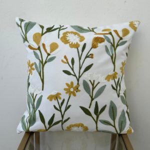 Sin-titulo-810-x-1080-px-9-1.jpeg Funda bordada Nara