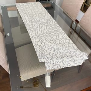 Caminos de mesa diseños abstractos