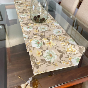 Caminos de mesa Florales